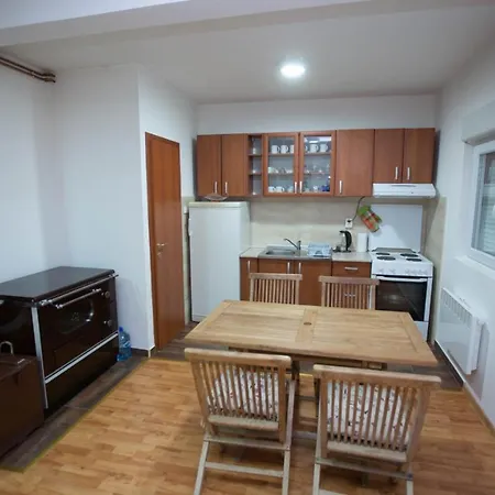 Holiday home Vikendica Galiot *