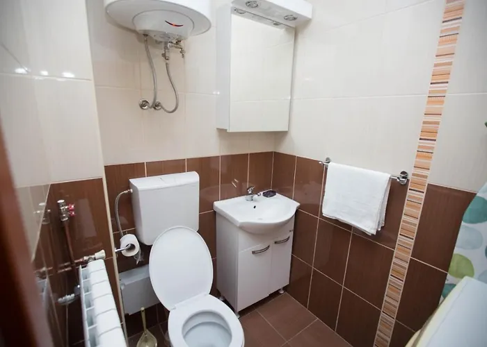 Vikendica Galiot 度假居 *